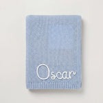 Personalisierte Strickdecke mit Namen